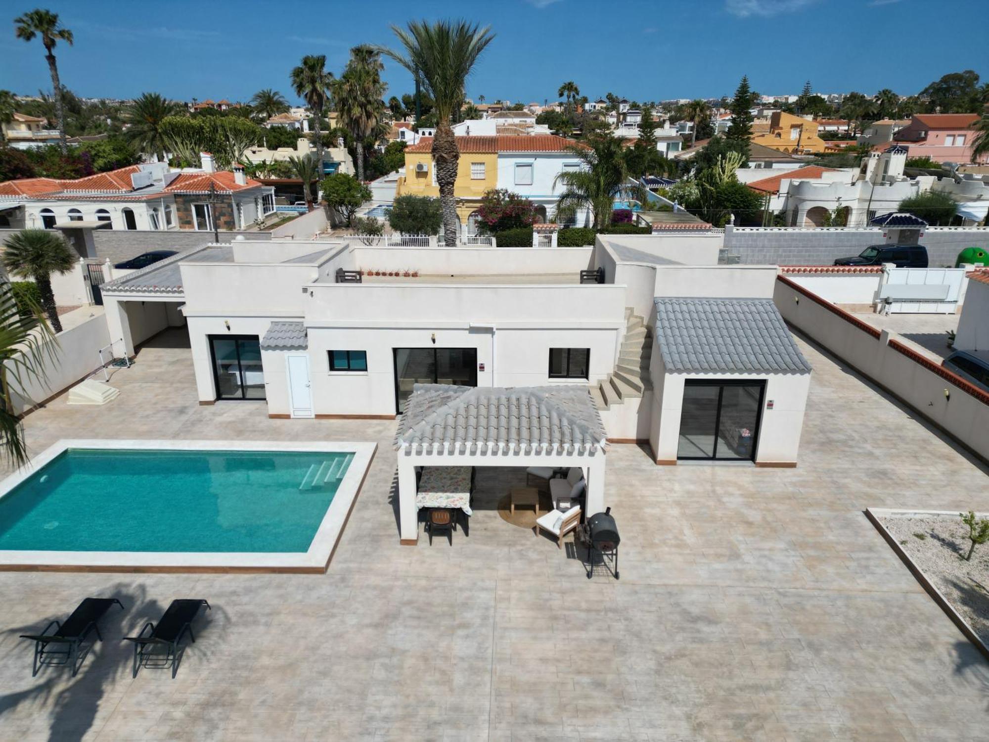 Pink Lagoon Villa Torrevieja Eksteriør billede